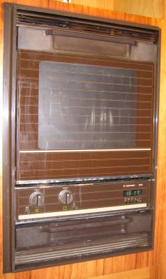 Image of a Simpson 2001 oven